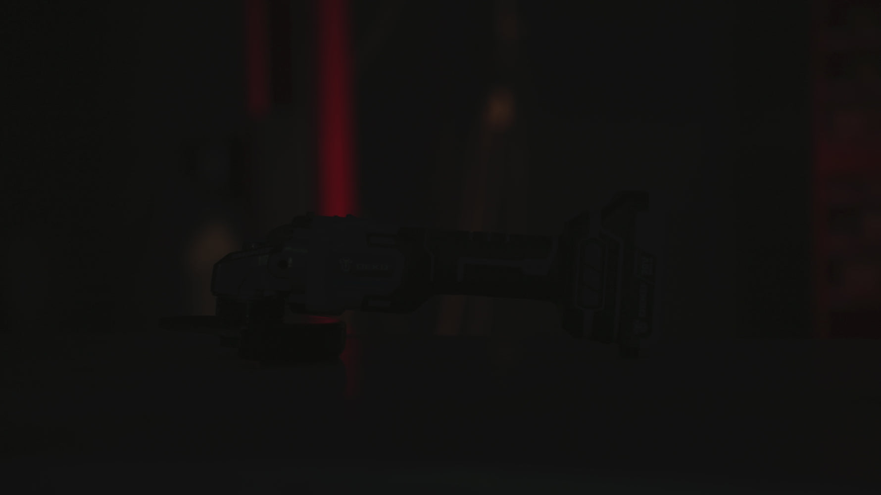 Amoladora Angular 5'' 20V Brushless C/Bat. 4.0Ah y Cargador